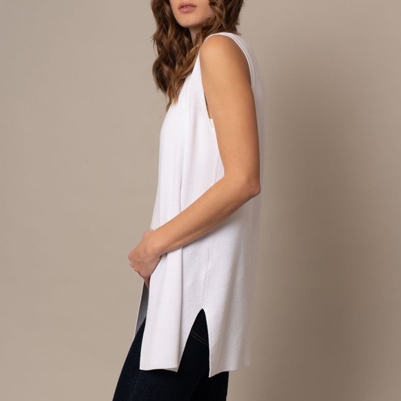 CYRUS- SLEEVELESS WAFFLE VEST XS - Picture 13 of 14